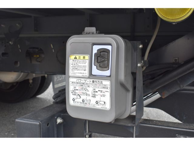 Isuzu FORWARD 2014-05 13309-7