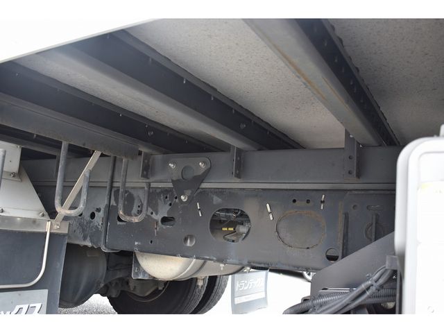 Isuzu FORWARD 2014-05 13309-22