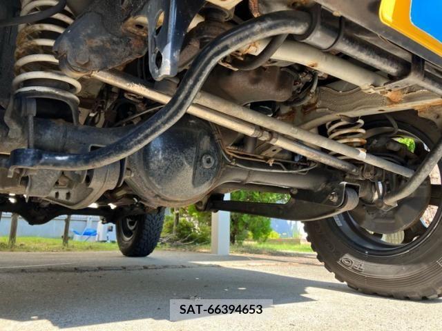 Mazda AZ-OFFROAD 2010-08 389508-3