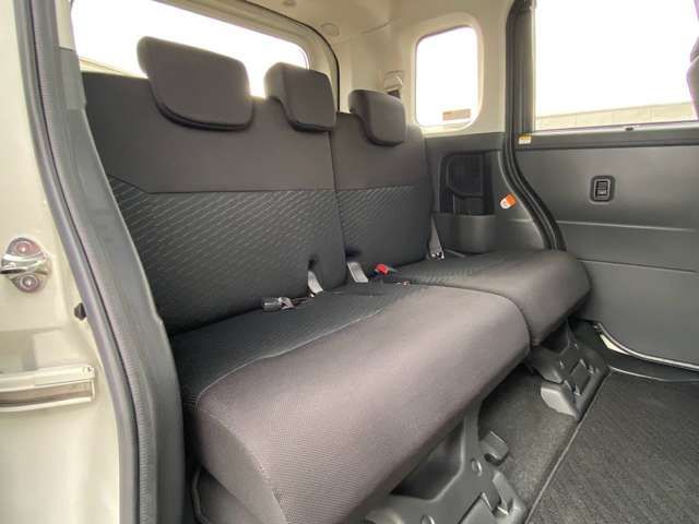 Toyota ROOMY 2018-04 189811-18