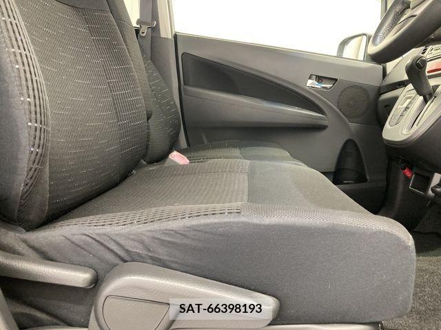 Daihatsu MOVE CUSTOM 2011-07 340782-4