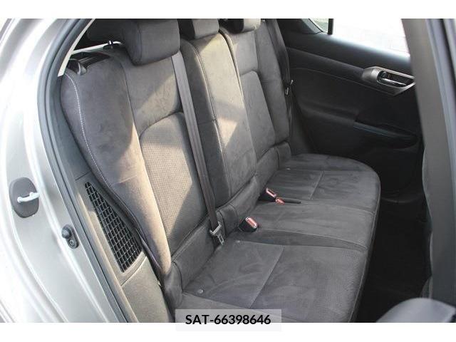 Lexus CT 2017-10 275187-15