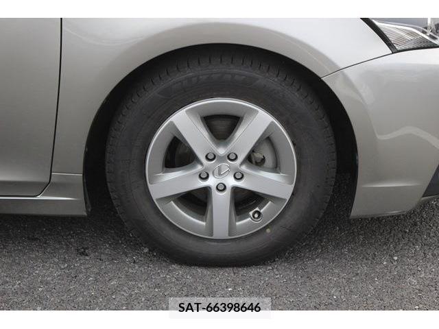 Lexus CT 2017-10 275187-11