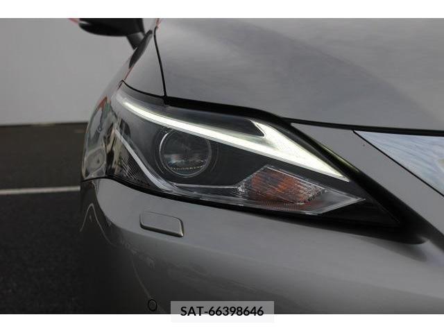 Lexus CT 2017-10 275187-12