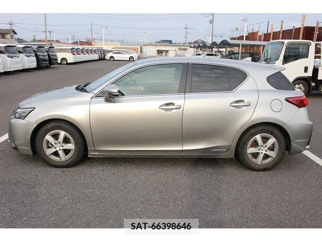 Lexus CT 2017-10 275187-8