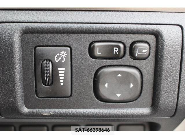 Lexus CT 2017-10 275187-4