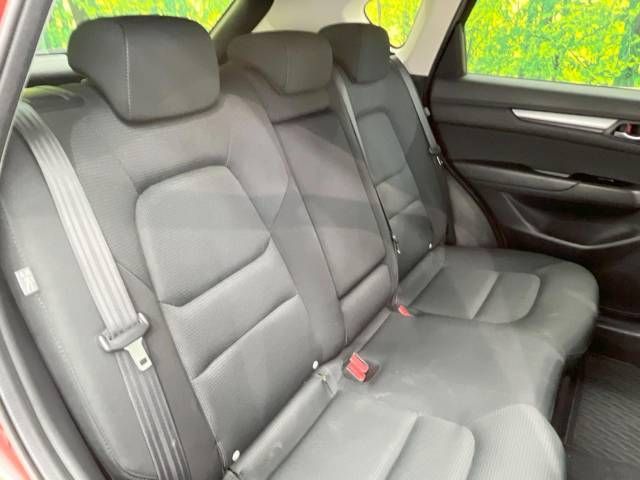 Mazda CX-5 2018-07 13137-9