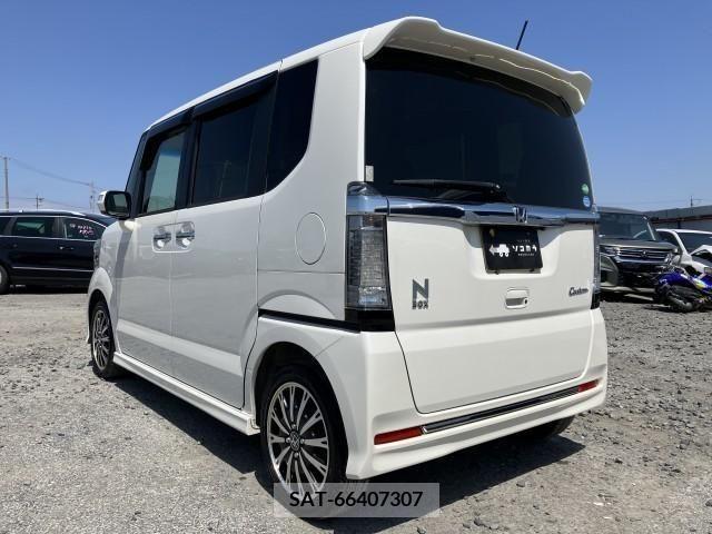 Honda N BOX CUSTOM 2016-04 278999-2