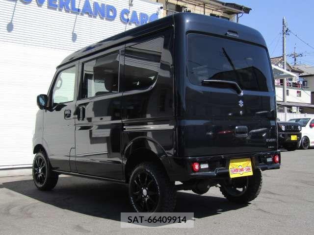 Suzuki EVERY 2023-02 235522-5