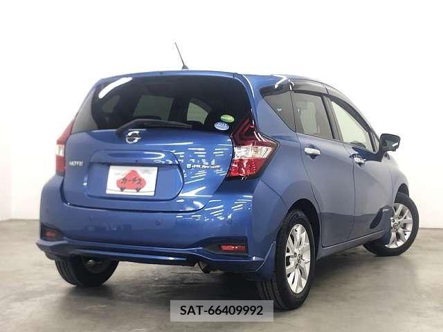 Nissan NOTE 2019-02 279923-2