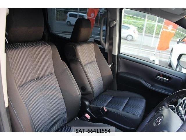 Toyota NOAH 2014-09 321427-12