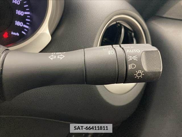 Nissan JUKE 2012-03 362242-5