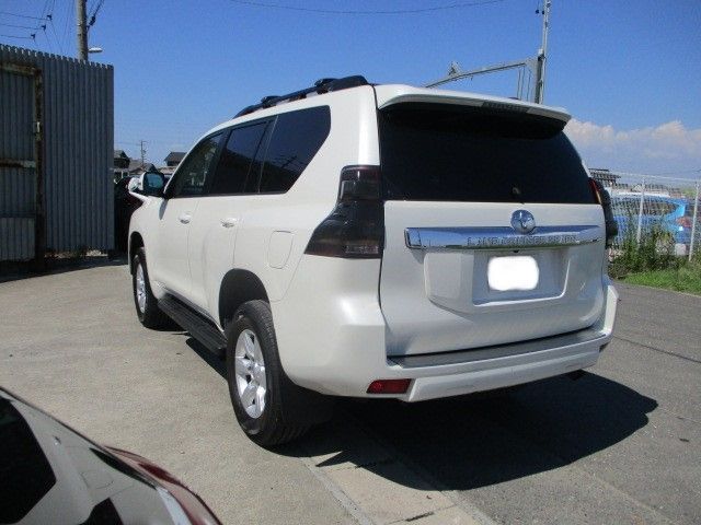 Toyota PRADO 2017-03 5446-1