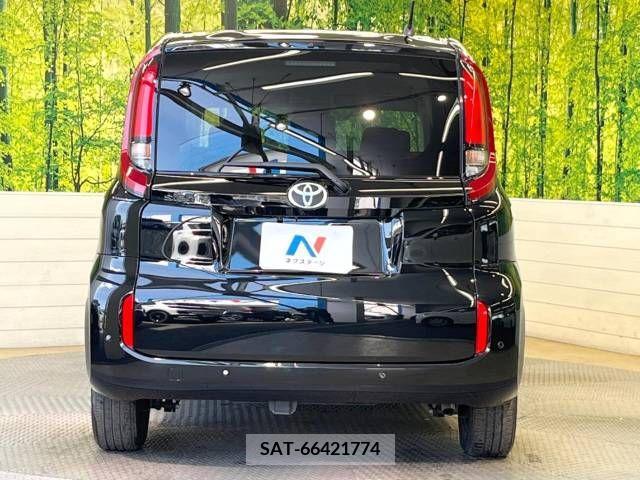 Toyota SIENTA 2022-11 298335-15
