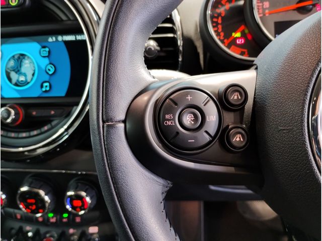 Bmw MINI 2018-11 182542-21