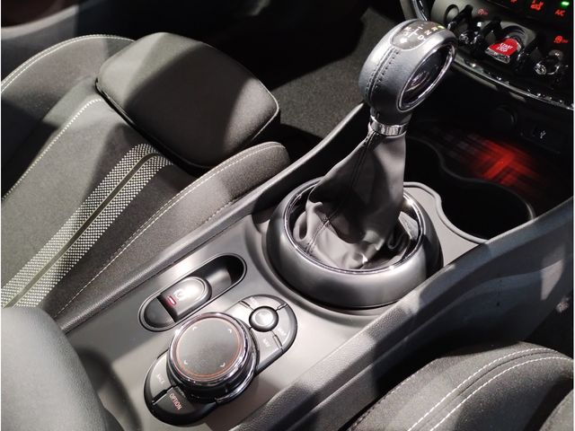 Bmw MINI 2018-11 182542-19