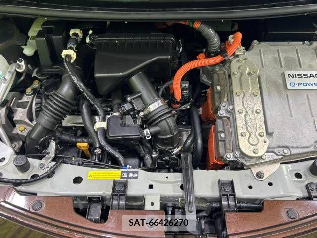 Nissan NOTE 2016-12 305352-18