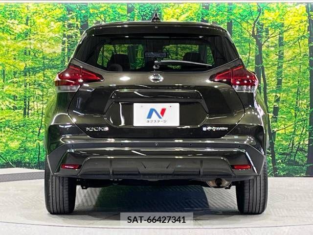 Nissan KICKS 2021-01 214818-15
