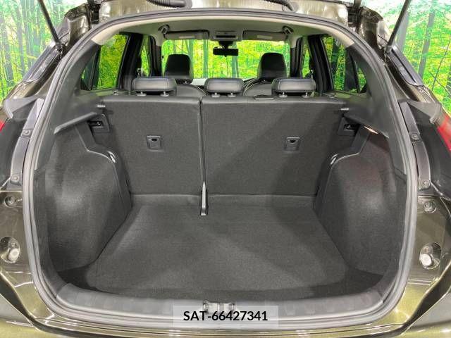 Nissan KICKS 2021-01 214818-11