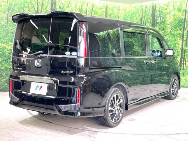 Honda e 2015-04 184722-17