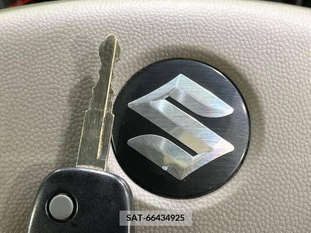 Suzuki EVERY WAGON 2012-10 381017-5