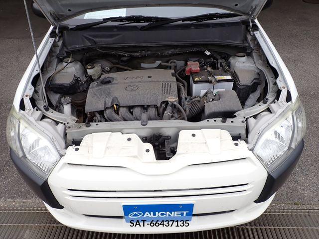 Toyota PROBOX VAN 2017-04 381318-19