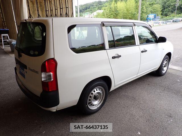 Toyota PROBOX VAN 2017-04 381318-7