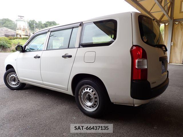 Toyota PROBOX VAN 2017-04 381318-2
