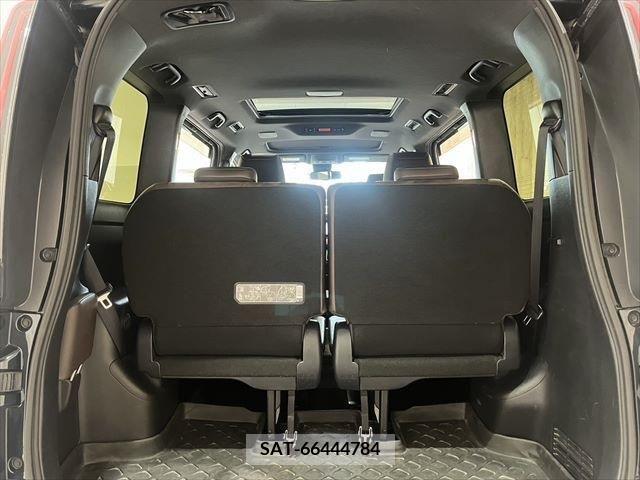 Toyota ESQUIRE 2017-12 321542-10