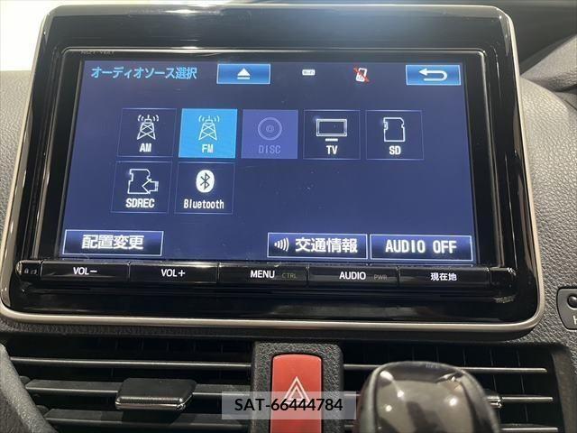 Toyota ESQUIRE 2017-12 321542-3