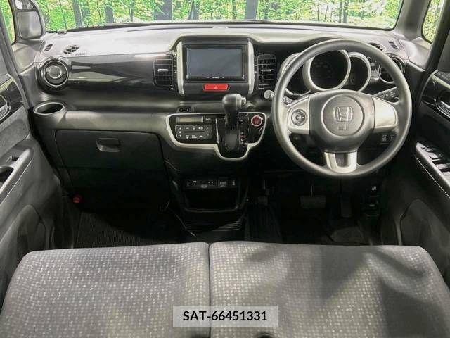 Honda N BOX CUSTOM 2017-03 217586-1