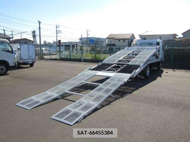 Mitsubishi CANTER 2023-07 302644-5