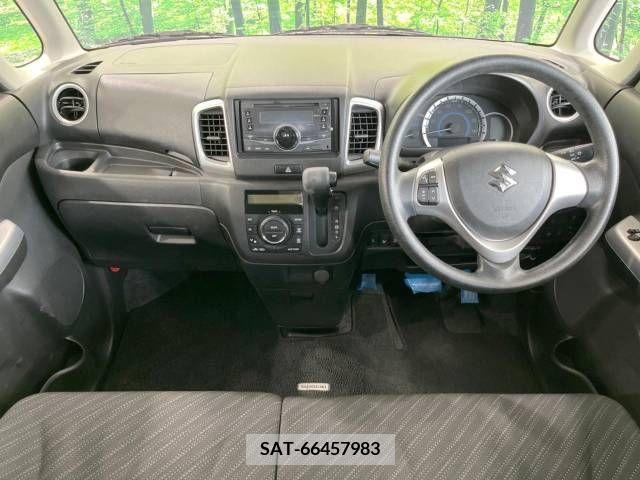 Suzuki SPACIA 2017-06 328734-1
