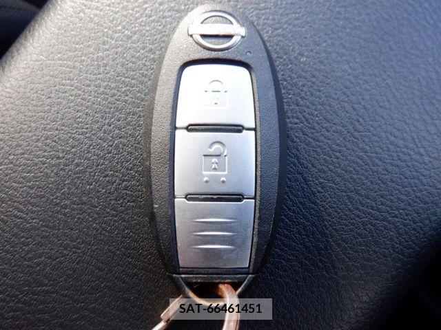 Nissan NOTE 2021-07 329675-26