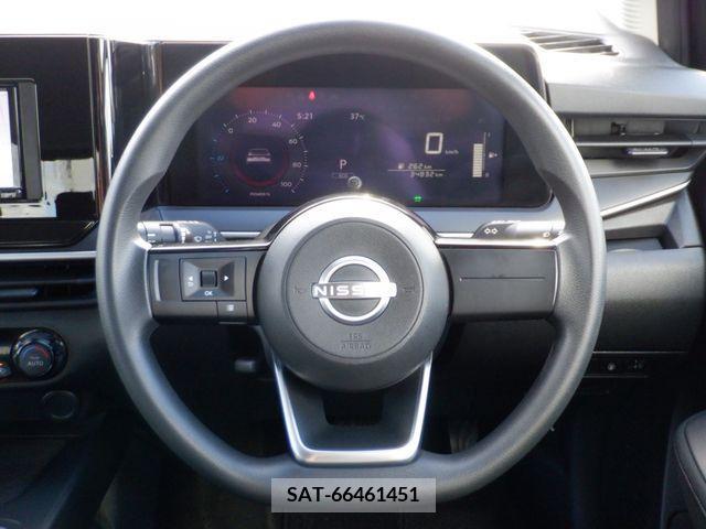 Nissan NOTE 2021-07 329675-17