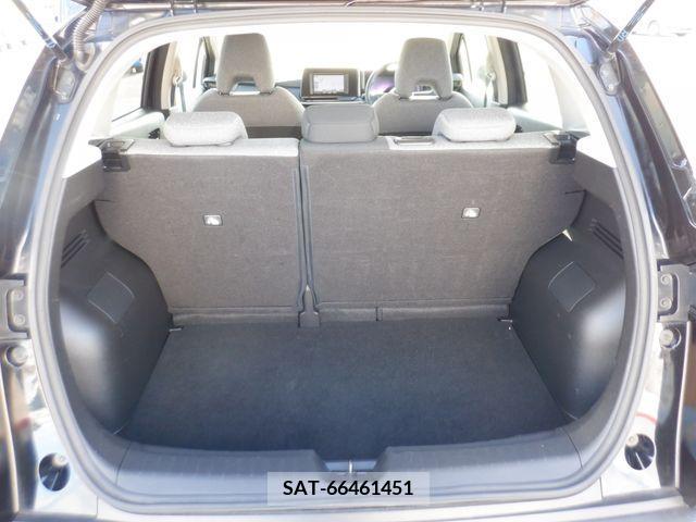 Nissan NOTE 2021-07 329675-9