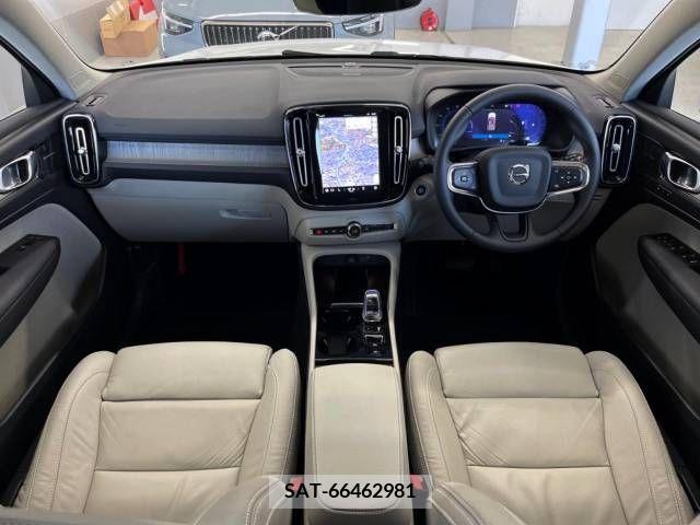 Volvo XC40 2022-10 370247-1