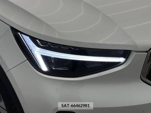 Volvo XC40 2022-10 370247-14