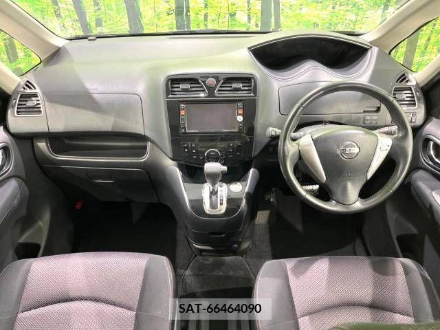 Nissan SERENA 2012-05 367813-1