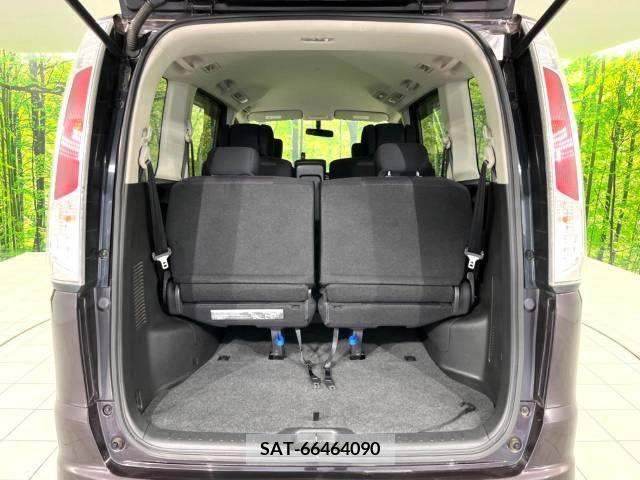 Nissan SERENA 2012-05 367813-10