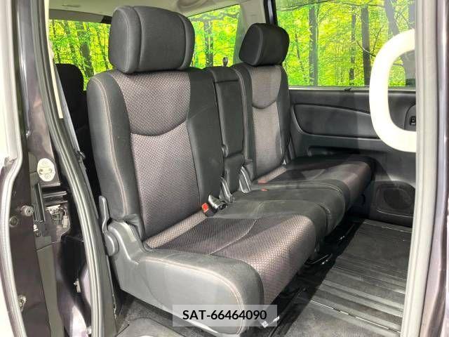 Nissan SERENA 2012-05 367813-8