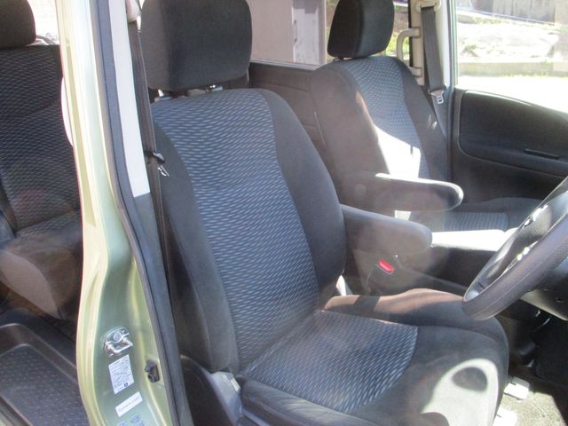 Nissan SERENA 2011-11 18298-15
