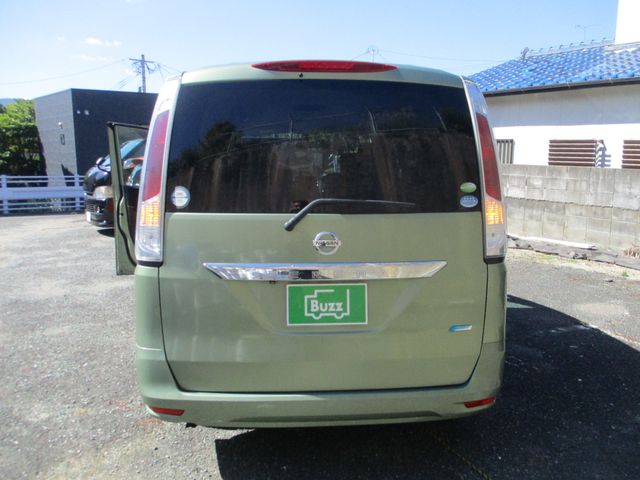 Nissan SERENA 2011-11 18298-28