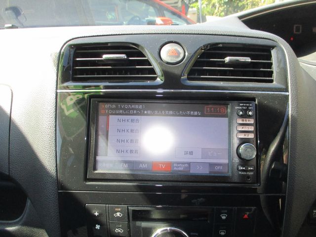 Nissan SERENA 2011-11 18298-6
