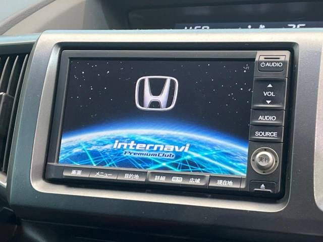 Honda e 2011-09 181312-3