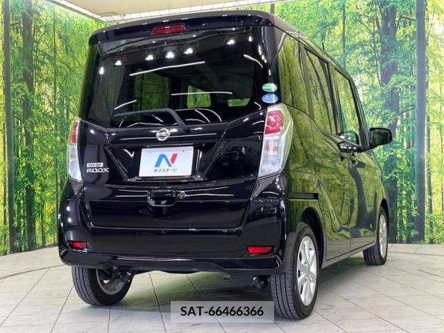 Nissan DAYZ 2018-03 387757-17