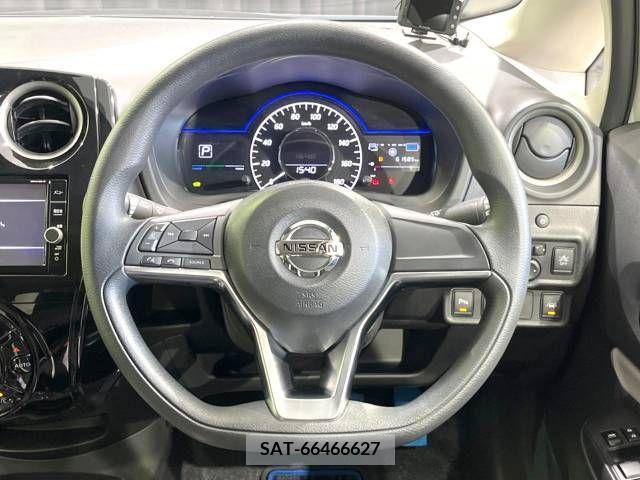 Nissan NOTE 2019-02 253784-11