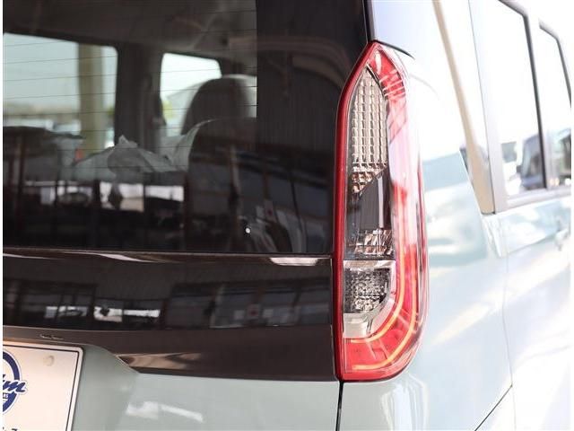 Nissan ROOX 2023-04 18374-24