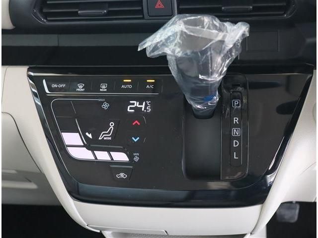 Nissan ROOX 2023-04 18374-4