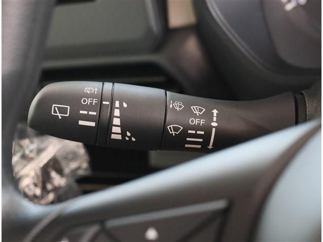 Nissan ROOX 2023-04 18374-26